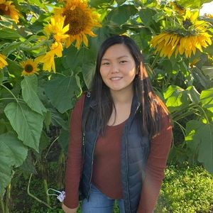 Meet your Posher, Katelyn